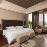 Attractive-hotel-queen-room-bedroom-furture-cotton-ottoman