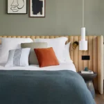 Luxurious-Vertical-Hotel-Headboard-For-Hotel-Bedroom