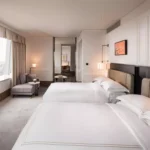 modern-hotel-bedroom-furniture-bed